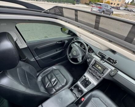 Сірий Фольксваген Пассат Варіант, об'ємом двигуна 2 л та пробігом 229 тис. км за 296 $, фото 6 на Automoto.ua