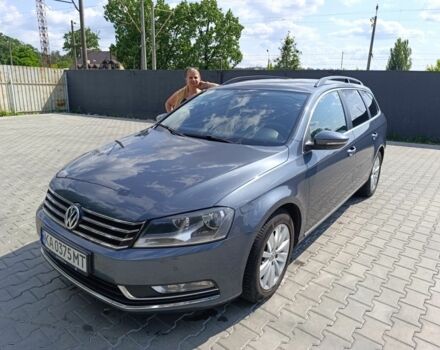 Сірий Фольксваген Пассат Варіант, об'ємом двигуна 2 л та пробігом 219 тис. км за 13500 $, фото 1 на Automoto.ua