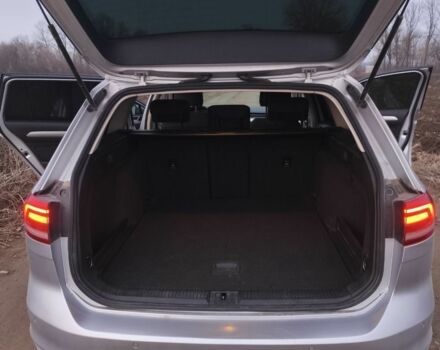 Серый Фольксваген Пассат Вариант, объемом двигателя 1.6 л и пробегом 278 тыс. км за 11600 $, фото 4 на Automoto.ua