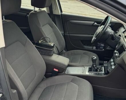 Серый Фольксваген Пассат Вариант, объемом двигателя 2 л и пробегом 231 тыс. км за 10600 $, фото 14 на Automoto.ua