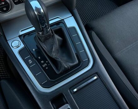 Сірий Фольксваген Пассат Варіант, об'ємом двигуна 2 л та пробігом 247 тис. км за 12000 $, фото 21 на Automoto.ua