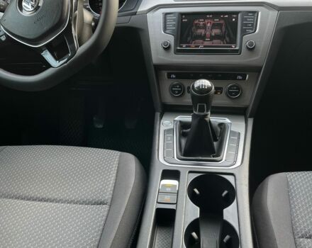 Серый Фольксваген Пассат Вариант, объемом двигателя 2 л и пробегом 325 тыс. км за 12700 $, фото 6 на Automoto.ua