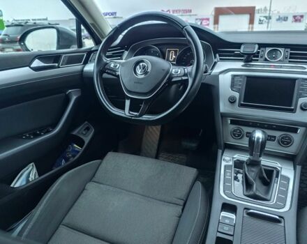 Серый Фольксваген Пассат Вариант, объемом двигателя 1.6 л и пробегом 211 тыс. км за 12500 $, фото 9 на Automoto.ua