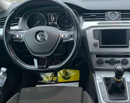 Серый Фольксваген Пассат Вариант, объемом двигателя 2 л и пробегом 261 тыс. км за 15500 $, фото 14 на Automoto.ua