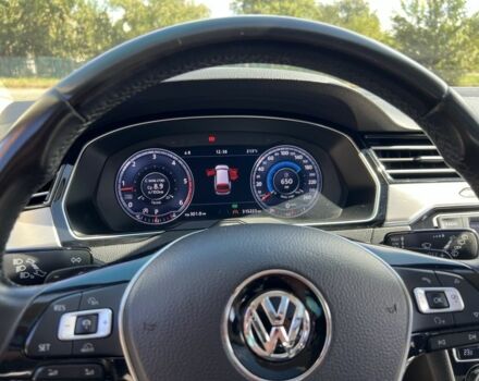 Серый Фольксваген Пассат Вариант, объемом двигателя 2 л и пробегом 320 тыс. км за 17800 $, фото 10 на Automoto.ua