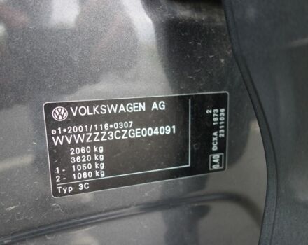 Сірий Фольксваген Пассат Варіант, об'ємом двигуна 1.6 л та пробігом 300 тис. км за 12500 $, фото 5 на Automoto.ua