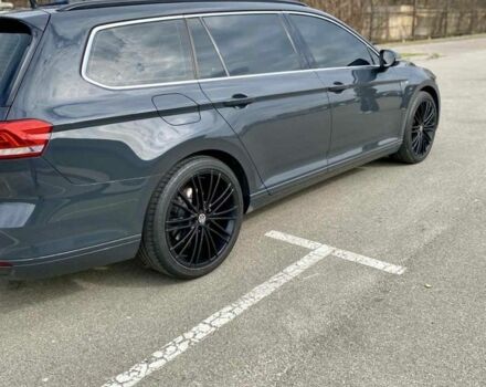 Серый Фольксваген Пассат Вариант, объемом двигателя 2 л и пробегом 269 тыс. км за 15999 $, фото 3 на Automoto.ua