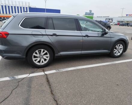 Серый Фольксваген Пассат Вариант, объемом двигателя 1.6 л и пробегом 211 тыс. км за 12500 $, фото 4 на Automoto.ua