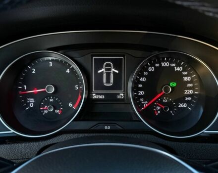 Сірий Фольксваген Пассат Варіант, об'ємом двигуна 2 л та пробігом 247 тис. км за 12000 $, фото 22 на Automoto.ua