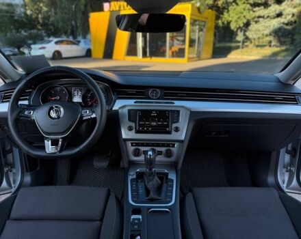 Сірий Фольксваген Пассат Варіант, об'ємом двигуна 2 л та пробігом 247 тис. км за 12000 $, фото 10 на Automoto.ua