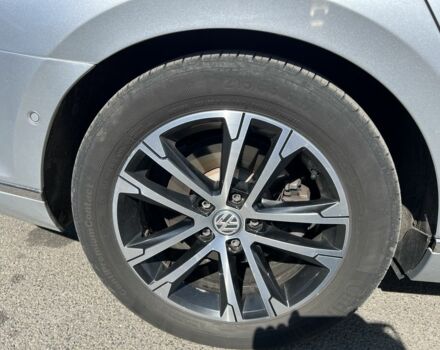 Серый Фольксваген Пассат Вариант, объемом двигателя 2 л и пробегом 320 тыс. км за 17800 $, фото 16 на Automoto.ua