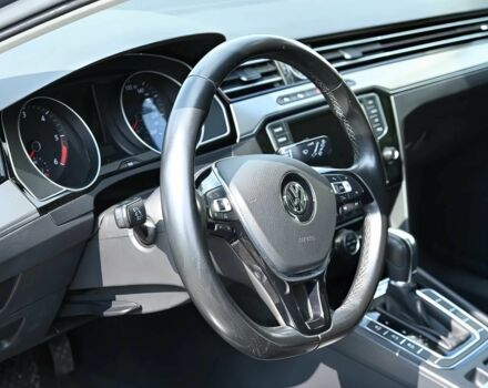 Фольксваген Пассат Вариант 2015 в Ужгороде на Automoto.ua Серый Фольксваген Пассат Вариант, объемом двигателя 2 л и пробегом 72 тыс. км за 9100 $, фото 8 на Automoto.ua