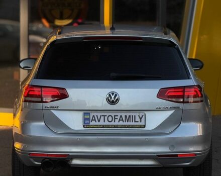 Сірий Фольксваген Пассат Варіант, об'ємом двигуна 2 л та пробігом 247 тис. км за 12000 $, фото 3 на Automoto.ua