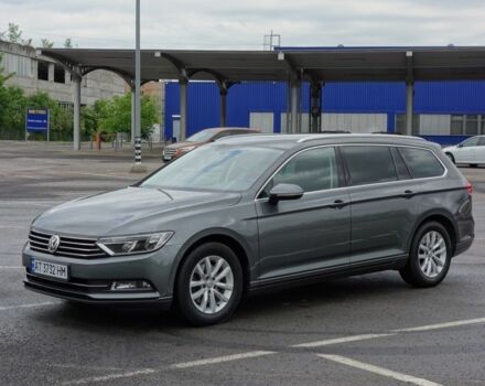 Сірий Фольксваген Пассат Варіант, об'ємом двигуна 1.6 л та пробігом 300 тис. км за 12500 $, фото 1 на Automoto.ua