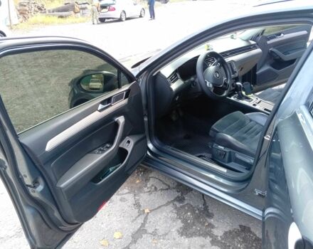 Серый Фольксваген Пассат Вариант, объемом двигателя 2 л и пробегом 270 тыс. км за 19500 $, фото 7 на Automoto.ua