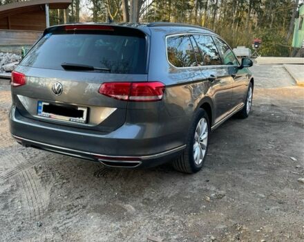 Фольксваген Пассат Варіант 2016 у Камінь-Каширський на Automoto.ua Сірий Фольксваген Пассат Варіант, об'ємом двигуна 2 л та пробігом 300 тис. км за 15383 $, фото 2 на Automoto.ua