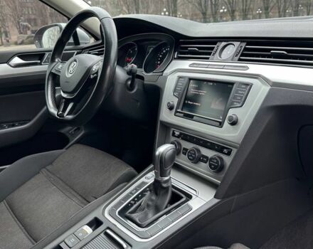 Сірий Фольксваген Пассат Варіант, об'ємом двигуна 2 л та пробігом 271 тис. км за 15100 $, фото 16 на Automoto.ua