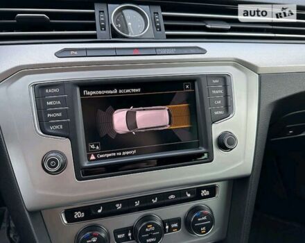 Фольксваген Пассат Варіант 2016 у Радомышле на Automoto.ua Сірий Фольксваген Пассат Варіант, об'ємом двигуна 2 л та пробігом 286 тис. км за 14500 $, фото 17 на Automoto.ua