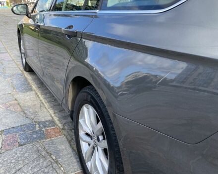 Серый Фольксваген Пассат Вариант, объемом двигателя 1.6 л и пробегом 230 тыс. км за 12500 $, фото 4 на Automoto.ua