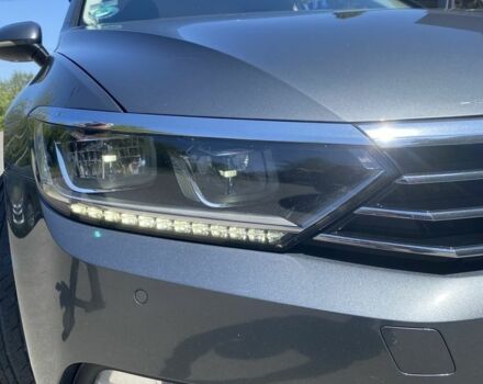 Серый Фольксваген Пассат Вариант, объемом двигателя 2 л и пробегом 244 тыс. км за 14800 $, фото 2 на Automoto.ua