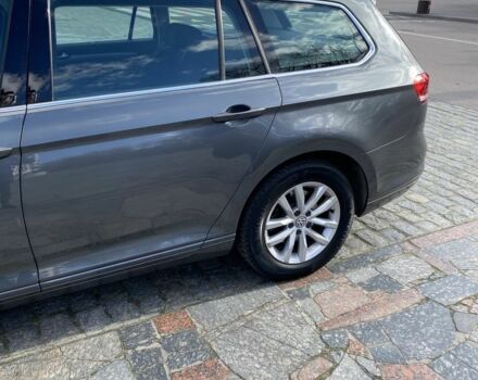 Серый Фольксваген Пассат Вариант, объемом двигателя 1.6 л и пробегом 230 тыс. км за 12500 $, фото 3 на Automoto.ua