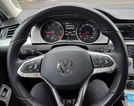 Серый Фольксваген Пассат Вариант, объемом двигателя 1.6 л и пробегом 250 тыс. км за 14300 $, фото 6 на Automoto.ua