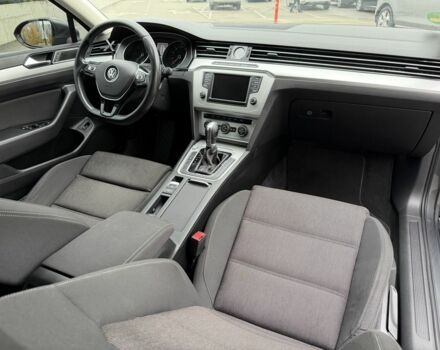 Сірий Фольксваген Пассат Варіант, об'ємом двигуна 2 л та пробігом 312 тис. км за 11999 $, фото 17 на Automoto.ua