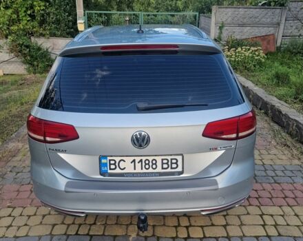 Серый Фольксваген Пассат Вариант, объемом двигателя 1.6 л и пробегом 250 тыс. км за 14300 $, фото 1 на Automoto.ua