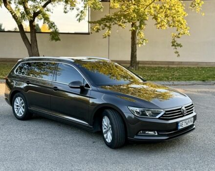 Фольксваген Пассат Варіант 2017 у Дніпро (Дніпропетровську) на Automoto.ua Сірий Фольксваген Пассат Варіант, об'ємом двигуна 1.6 л та пробігом 122 тис. км за 14800 $, фото 4 на Automoto.ua