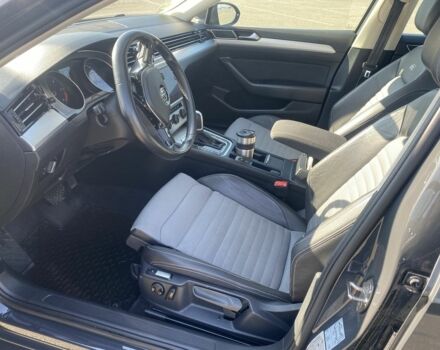 Фольксваген Пассат Вариант 2017 в Киеве на Automoto.ua Серый Фольксваген Пассат Вариант, объемом двигателя 2 л и пробегом 295 тыс. км за 14500 $, фото 18 на Automoto.ua