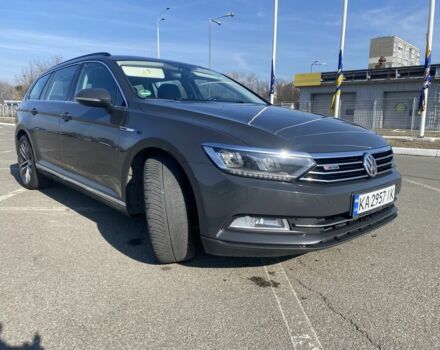 Фольксваген Пассат Вариант 2017 в Киеве на Automoto.ua Серый Фольксваген Пассат Вариант, объемом двигателя 2 л и пробегом 295 тыс. км за 14500 $, фото 4 на Automoto.ua