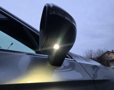 Серый Фольксваген Пассат Вариант, объемом двигателя 1.6 л и пробегом 249 тыс. км за 13499 $, фото 13 на Automoto.ua