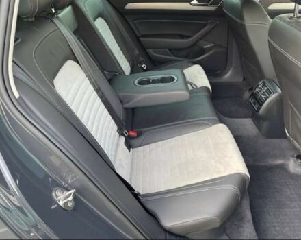 Сірий Фольксваген Пассат Варіант, об'ємом двигуна 2 л та пробігом 213 тис. км за 17662 $, фото 15 на Automoto.ua