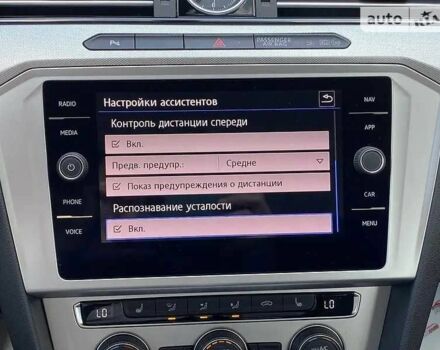 Серый Фольксваген Пассат Вариант, объемом двигателя 2 л и пробегом 210 тыс. км за 17300 $, фото 11 на Automoto.ua