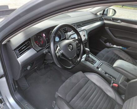 Серый Фольксваген Пассат Вариант, объемом двигателя 2 л и пробегом 217 тыс. км за 17800 $, фото 6 на Automoto.ua