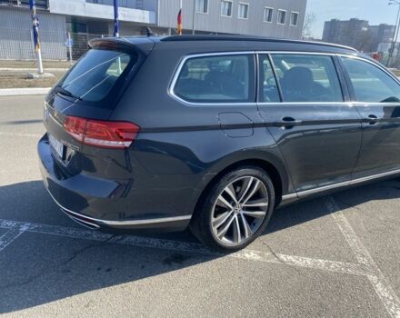 Фольксваген Пассат Вариант 2017 в Киеве на Automoto.ua Серый Фольксваген Пассат Вариант, объемом двигателя 2 л и пробегом 295 тыс. км за 14500 $, фото 10 на Automoto.ua