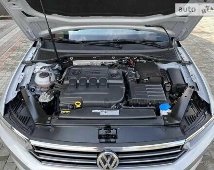 Серый Фольксваген Пассат Вариант, объемом двигателя 2 л и пробегом 210 тыс. км за 17300 $, фото 17 на Automoto.ua