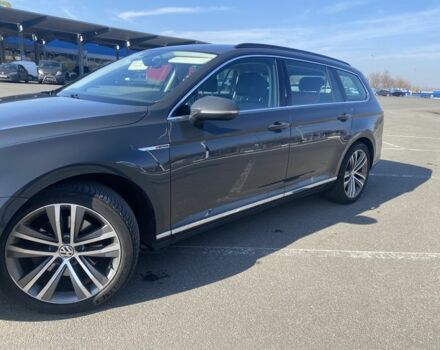 Фольксваген Пассат Вариант 2017 в Киеве на Automoto.ua Серый Фольксваген Пассат Вариант, объемом двигателя 2 л и пробегом 295 тыс. км за 14500 $, фото 23 на Automoto.ua