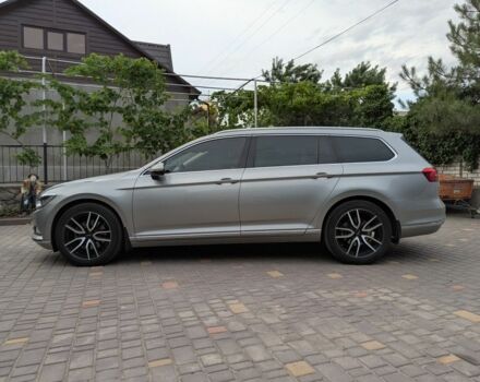 Сірий Фольксваген Пассат Варіант, об'ємом двигуна 2 л та пробігом 253 тис. км за 18900 $, фото 1 на Automoto.ua