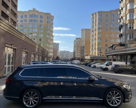Сірий Фольксваген Пассат Варіант, об'ємом двигуна 2 л та пробігом 223 тис. км за 16500 $, фото 3 на Automoto.ua
