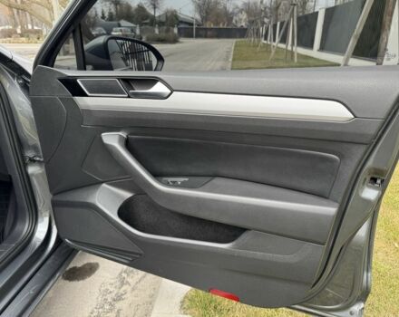 Сірий Фольксваген Пассат Варіант, об'ємом двигуна 2 л та пробігом 204 тис. км за 15214 $, фото 17 на Automoto.ua
