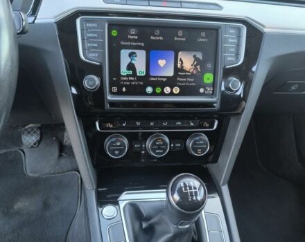 Серый Фольксваген Пассат Вариант, объемом двигателя 2 л и пробегом 131 тыс. км за 16300 $, фото 3 на Automoto.ua