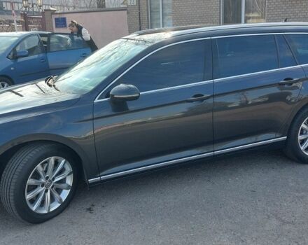 Фольксваген Пассат Вариант 2017 в Боярка на Automoto.ua Серый Фольксваген Пассат Вариант, объемом двигателя 2 л и пробегом 219 тыс. км за 19900 $, фото 1 на Automoto.ua