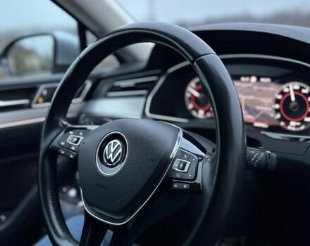 Сірий Фольксваген Пассат Варіант, об'ємом двигуна 2 л та пробігом 240 тис. км за 19500 $, фото 5 на Automoto.ua