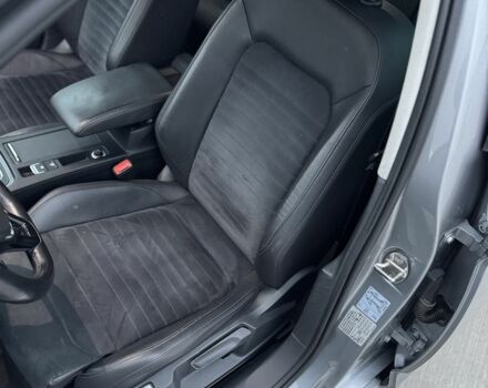 Сірий Фольксваген Пассат Варіант, об'ємом двигуна 2 л та пробігом 240 тис. км за 19500 $, фото 9 на Automoto.ua