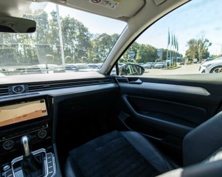 Серый Фольксваген Пассат Вариант, объемом двигателя 2 л и пробегом 190 тыс. км за 20300 $, фото 18 на Automoto.ua