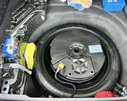 Сірий Фольксваген Пассат Варіант, об'ємом двигуна 2 л та пробігом 165 тис. км за 18850 $, фото 23 на Automoto.ua