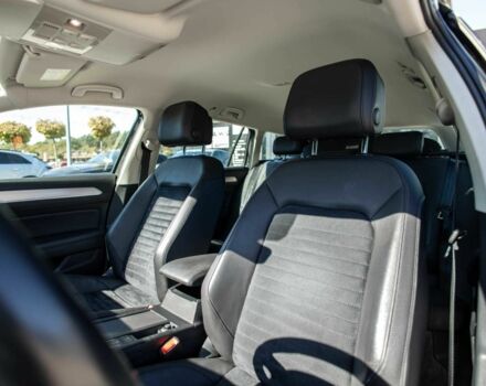 Серый Фольксваген Пассат Вариант, объемом двигателя 2 л и пробегом 190 тыс. км за 20300 $, фото 14 на Automoto.ua