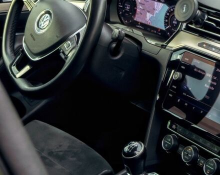 Сірий Фольксваген Пассат Варіант, об'ємом двигуна 2 л та пробігом 165 тис. км за 18850 $, фото 13 на Automoto.ua