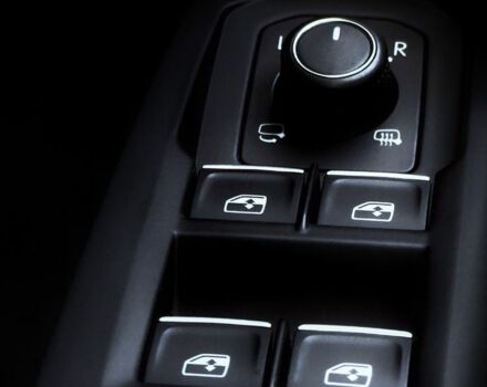 Сірий Фольксваген Пассат Варіант, об'ємом двигуна 2 л та пробігом 165 тис. км за 18850 $, фото 19 на Automoto.ua